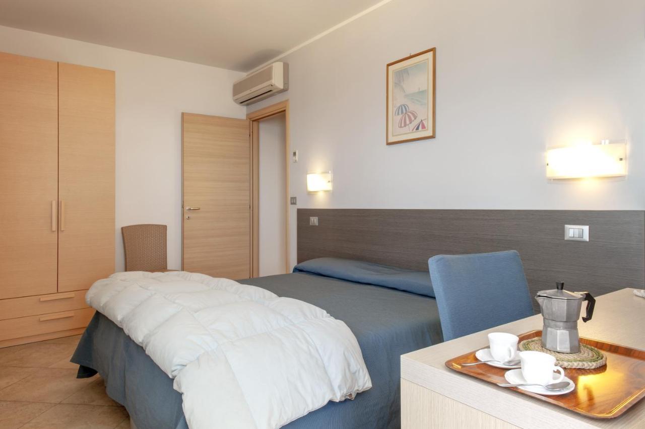 Residence Villa Lo Scoglietto San Vincenzo Chambre photo
