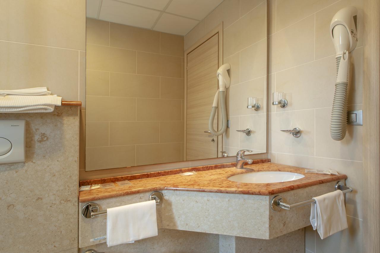 Residence Villa Lo Scoglietto San Vincenzo Chambre photo