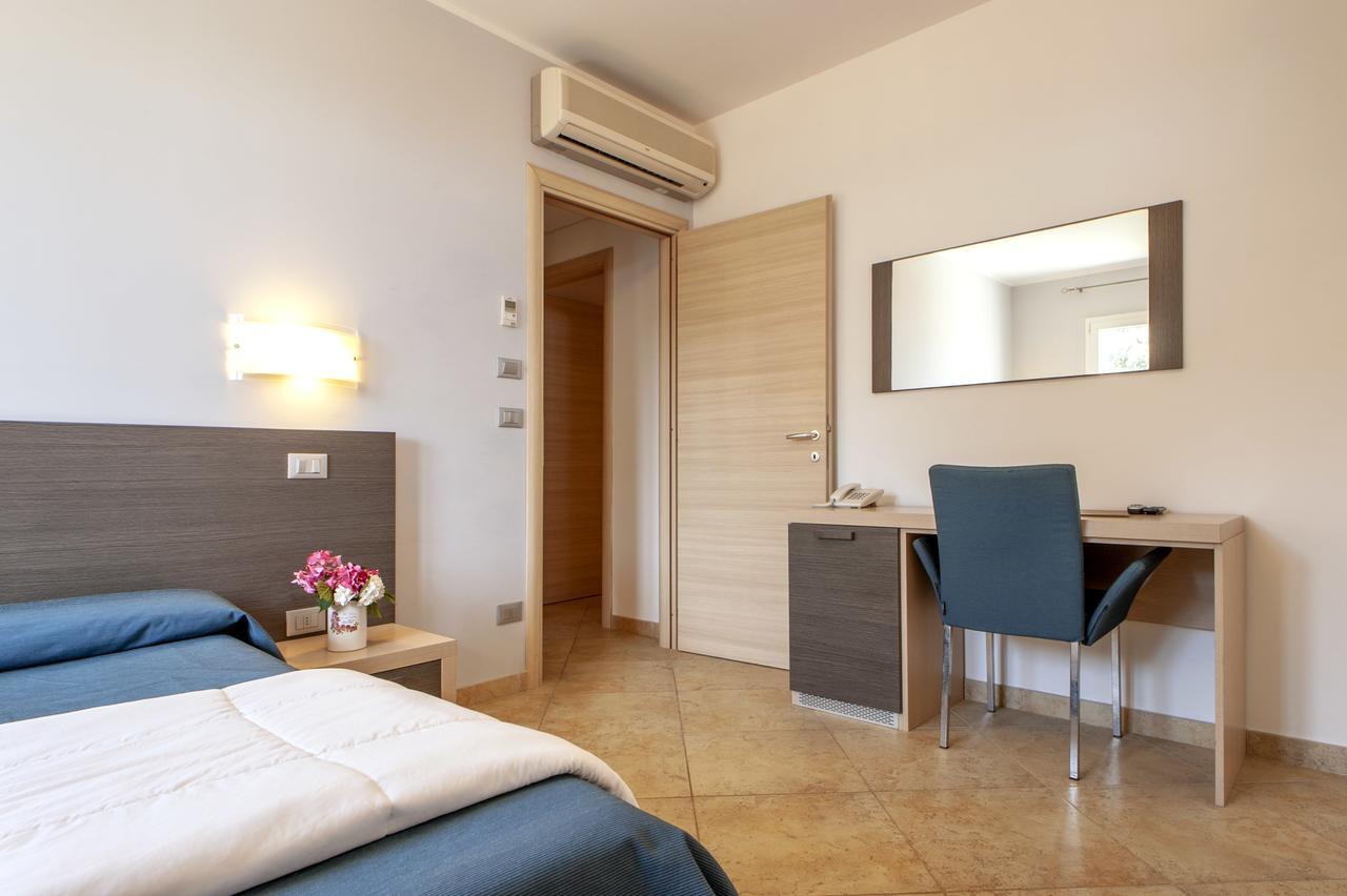 Residence Villa Lo Scoglietto San Vincenzo Chambre photo